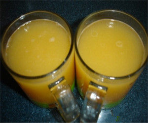 鮮榨木瓜汁 鮮榨木瓜汁