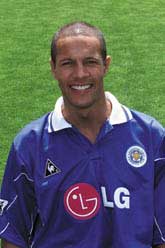 儒尼奧爾·劉易斯 儒尼奧爾·劉易斯