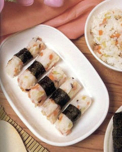 紫菜什錦飯卷 紫菜什錦飯卷