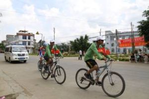 中越青年腳踏車友好之旅 中越青年腳踏車友好之旅