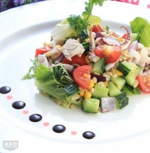 魷魚沙拉 魷魚沙拉