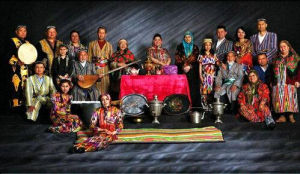 烏孜別克族服飾 烏孜別克族服飾