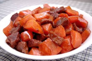 紅燒五花肉胡蘿蔔 紅燒五花肉胡蘿蔔