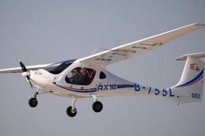 RX1E銳翔雙座電動輕型飛機 RX1E銳翔雙座電動輕型飛機