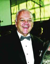 羅伯特·伍斯勒 羅伯特·伍斯勒