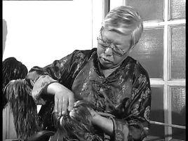 扎雞毛撣子 扎雞毛撣子