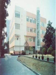 上海市醫藥學校 上海市醫藥學校