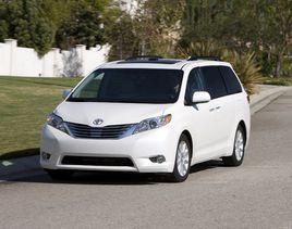 豐田Sienna 豐田Sienna