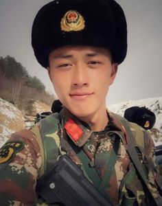 楊明鑫[武警、演員]