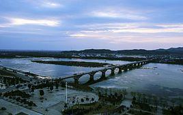 谷城南河大橋 谷城南河大橋