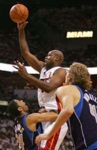 球場黑洞 球場黑洞