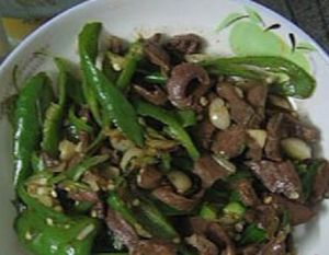 枸杞炒豬心 枸杞炒豬心