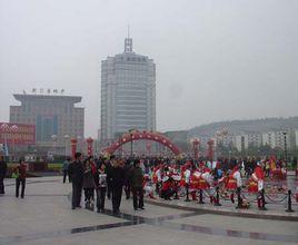 天鵝廣場 天鵝廣場