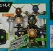 假面騎士Woz Ginga Taiyou（暫命名，左）