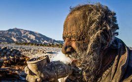 60年不洗澡事件 60年不洗澡事件