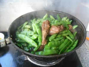 燉豆角鴨腿 燉豆角鴨腿