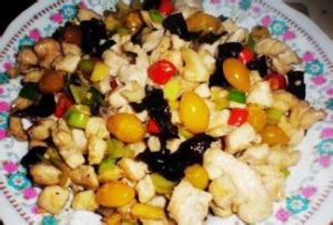 白果雞脯煲 白果雞脯煲