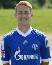 劉易斯·霍爾特比