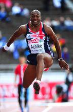 拉里&middot;阿基克Larry Achike