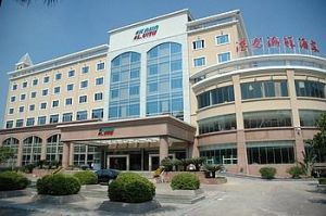 廣州港龍酒店 廣州港龍酒店