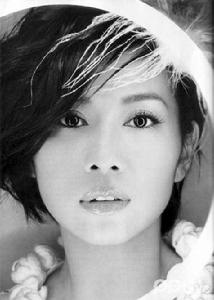 余英男[小說《蜀山劍俠傳》中的重要人物]