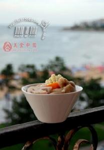 薏仁蓮藕煲豬腳