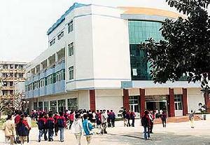 （圖）海南省農墾海口中專學校