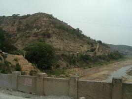 曹家溝村[山東費縣朱田鎮下轄村]