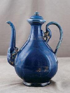 元藍釉描金執壺 元藍釉描金執壺