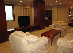 呼和浩特西翠之旅鐵道店