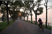 東湖綠道騎行 