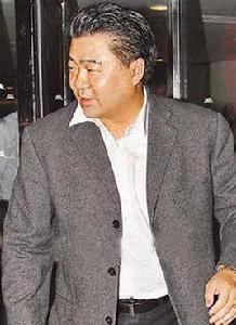 胡兆明[美國華裔企業家]