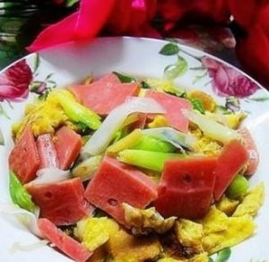 火腿香蔥炒雞蛋 火腿香蔥炒雞蛋