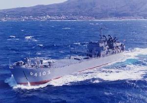 渥美級坦克登入艦