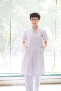 段紅偉，主任醫師