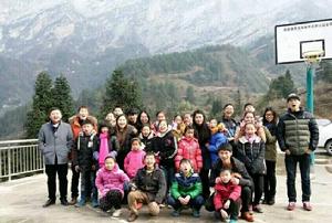 “七彩粉筆”冬令營