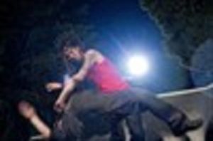 上地雄輔在《漫才幫》中飾演生猛吐槽男