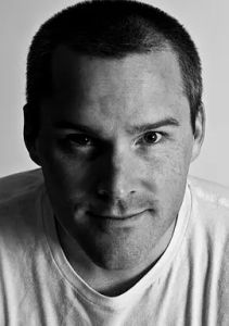 羅傑&middot;克萊格&middot;史密斯 Roger Craig Smith