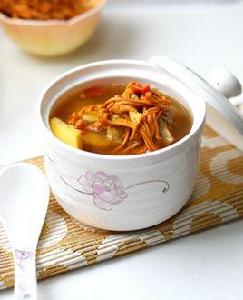 蟲草花山藥大骨湯 蟲草花山藥大骨湯