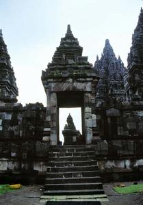 （圖）巴蘭班南