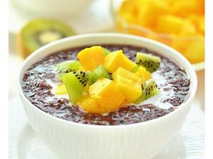 椰香黑米水果粥