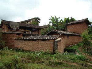 湯爬山自然村 湯爬山自然村