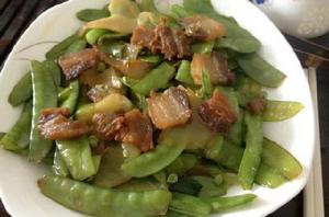 五花肉炒荷蘭豆 五花肉炒荷蘭豆