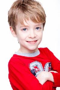 康納·卡洛西斯 康納·卡洛西斯