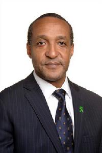 馬查里亞·卡茂 Macharia Kamau