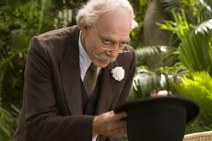 霍亂時期的愛情[美國2007年邁克&middot;內威爾執導電影]