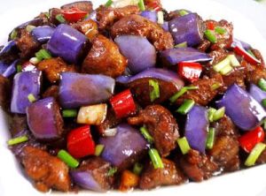 茄子炒雞丁 茄子炒雞丁