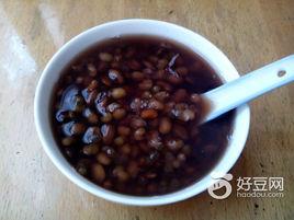 黑豆糖水 黑豆糖水