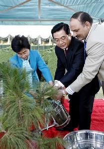 （圖）錦濤和夫人劉永清