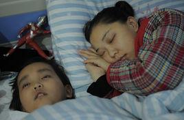 陳孝天[湖北荊州7歲絕症捐腎救母孝子]